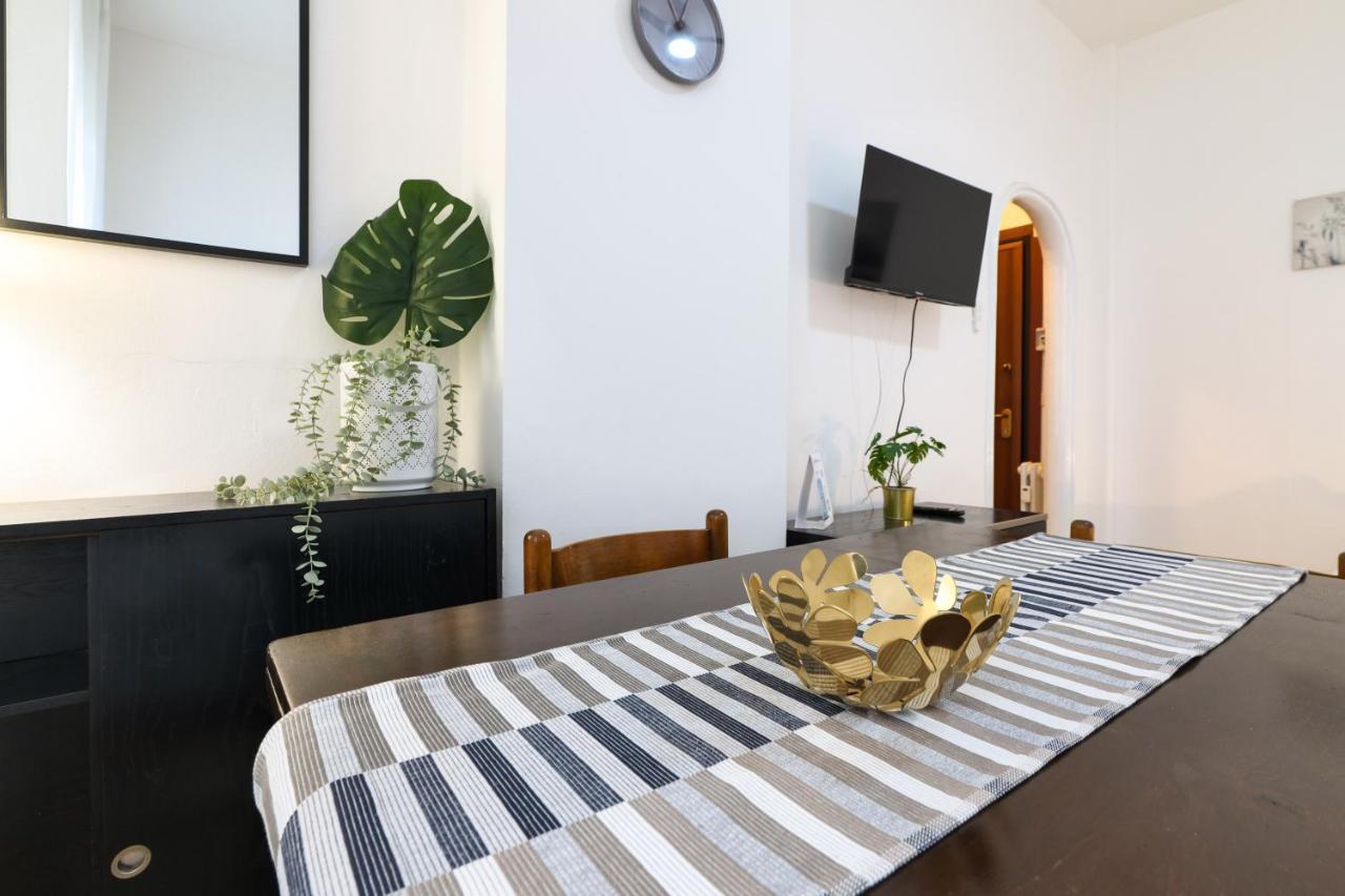 Apartamento Primopiano - Romilli Milán Exterior foto